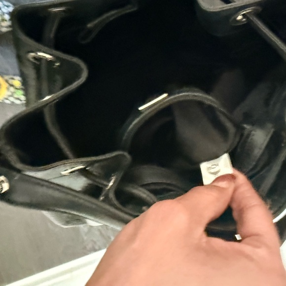 MCM Black Leather Shoulder Bag - Picture 6 of 7